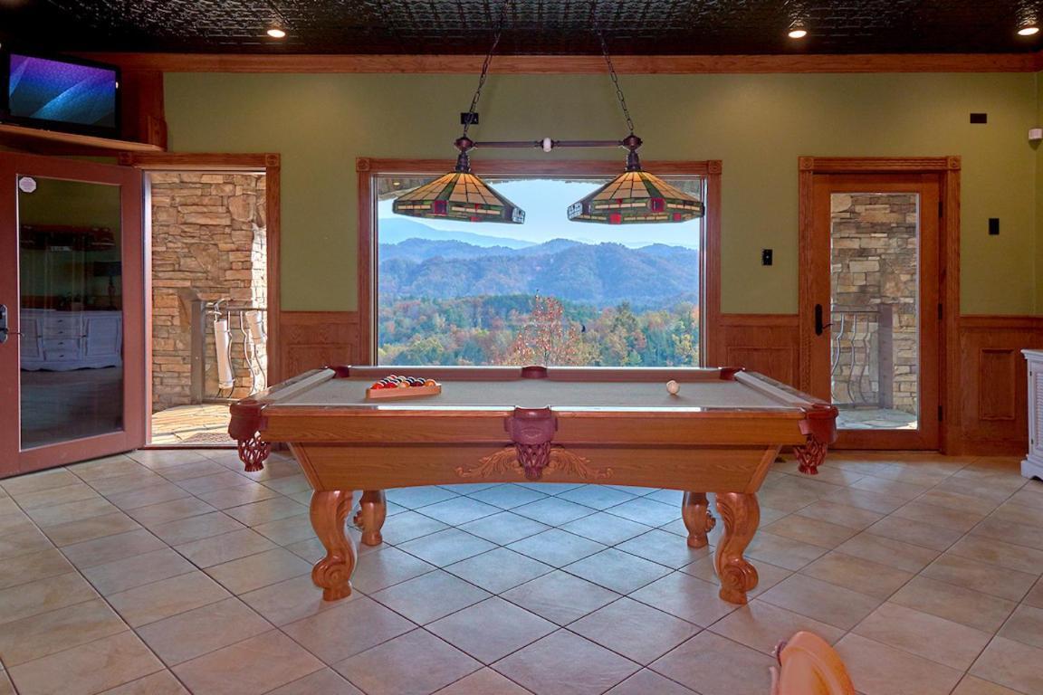 Journey'S End, 5 Bedrooms, Sleeps 12, Private Outdoor Pool, Theater, Sauna เซอเวียร์วีล ภายนอก รูปภาพ