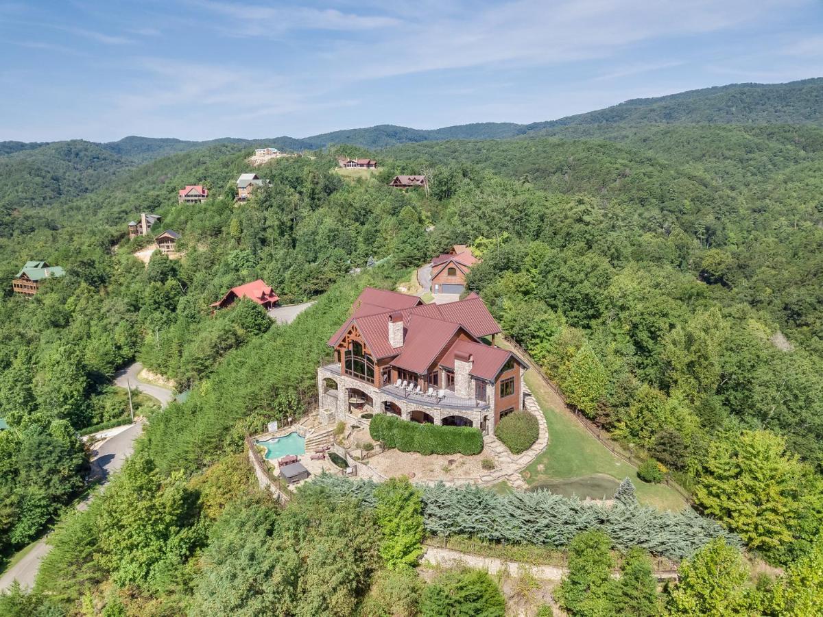 Journey'S End, 5 Bedrooms, Sleeps 12, Private Outdoor Pool, Theater, Sauna เซอเวียร์วีล ภายนอก รูปภาพ